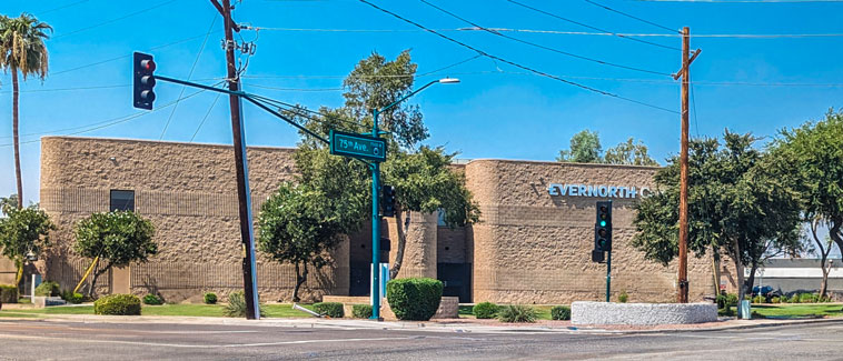 Exterior photo of Southwestern Eye Center's Westridge location