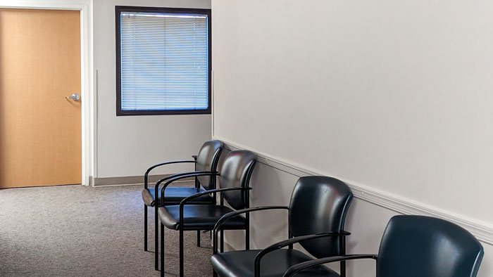 Interior photo of the patient waiting room at Southwestern Eye Center's Westridge location