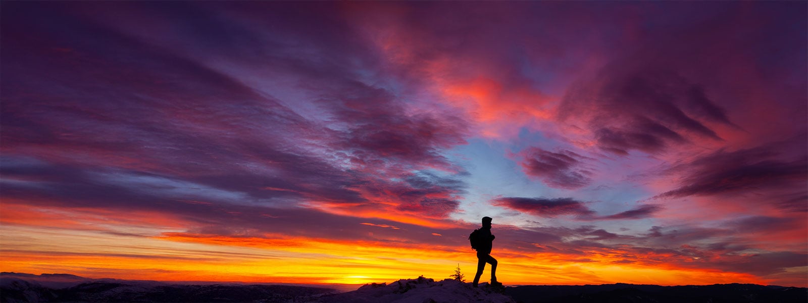 Southwestern Eye Center background of purple skyline in Arizona.
