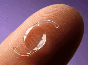 Our advanced technology multifocal and trifocal lenses are available at Southwestern Eye Center.